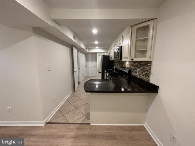 Foto del edificio - 1400 Morse St NE
