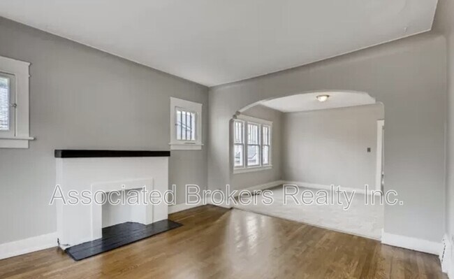 Building Photo - 1385 Quitman St