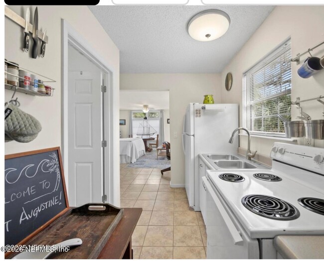 Foto del edificio - 509 Live Oak St