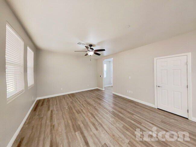 Foto del edificio - 7515 Captain Palmer Ct