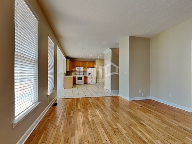 Foto del edificio - 251 Indian Pointe Dr