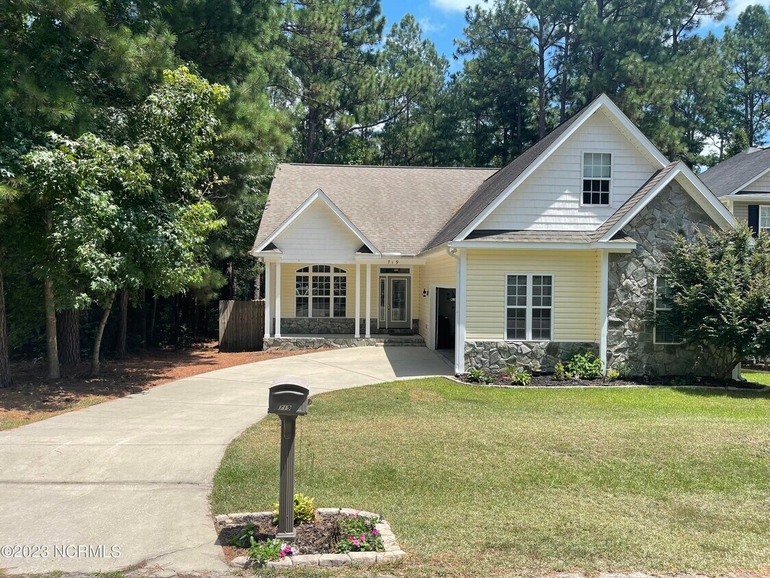 719 Elderberry Dr, Vass, NC 28394 House Rental in Vass, NC