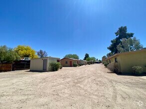 Building Photo - 1635 E Hedrick Dr