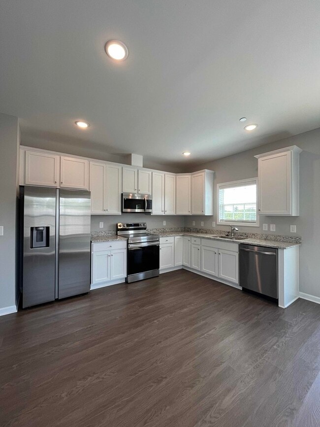 Building Photo - 1305 Ventura Ln