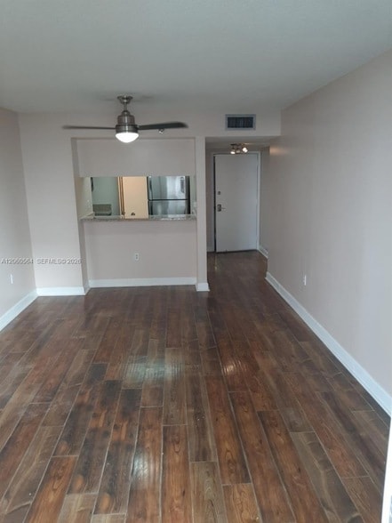Photo - 800 N Miami Avenue Unit E1001 Apartment