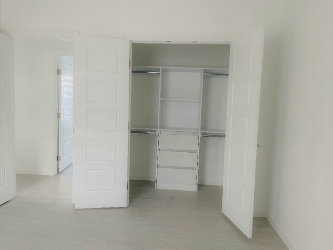 Foto del edificio - 1623 W Smt Dr