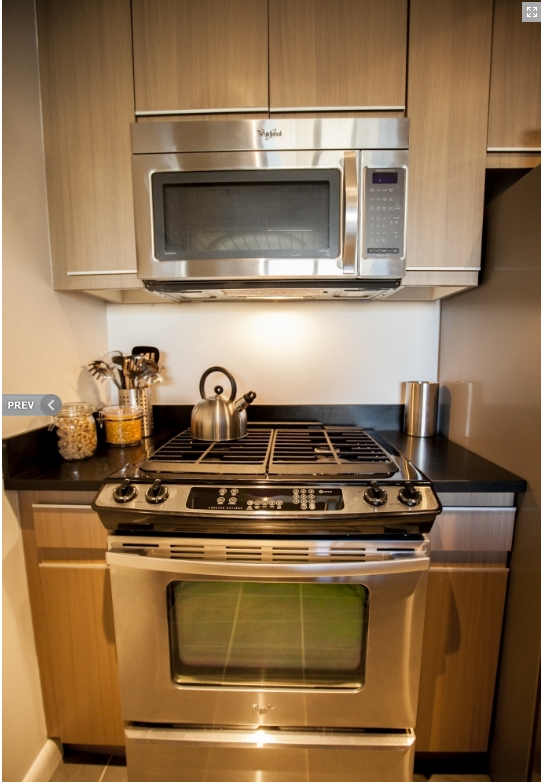 Kitchen - 66 Rockwell Place