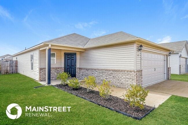 Building Photo - 65 Jonathan Dr