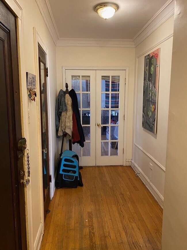 Foto del edificio - 7522 N Hoyne Ave
