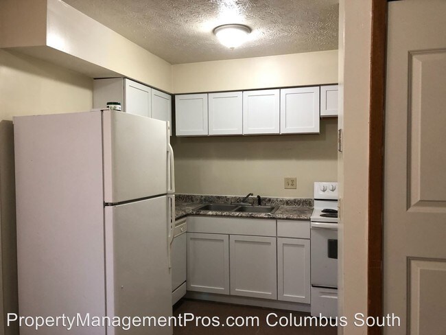 Building Photo - 6150 Michaelkenney Ln