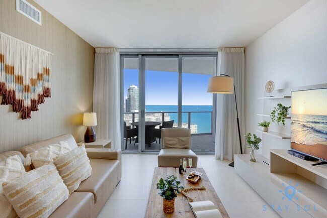 Building Photo - 4111 S Ocean Dr