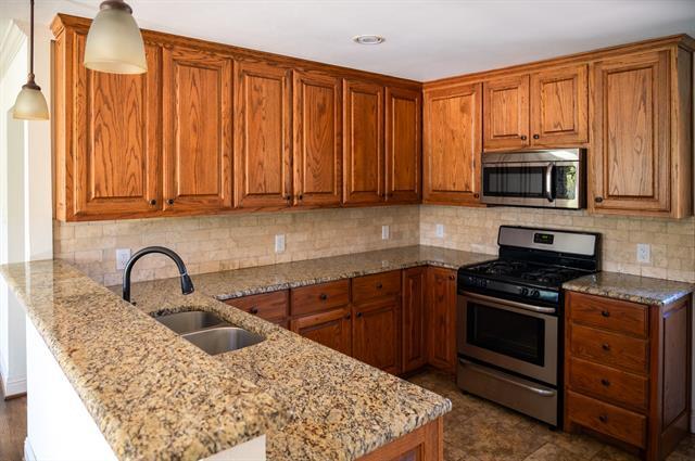 Building Photo - 3741 Seguin Dr