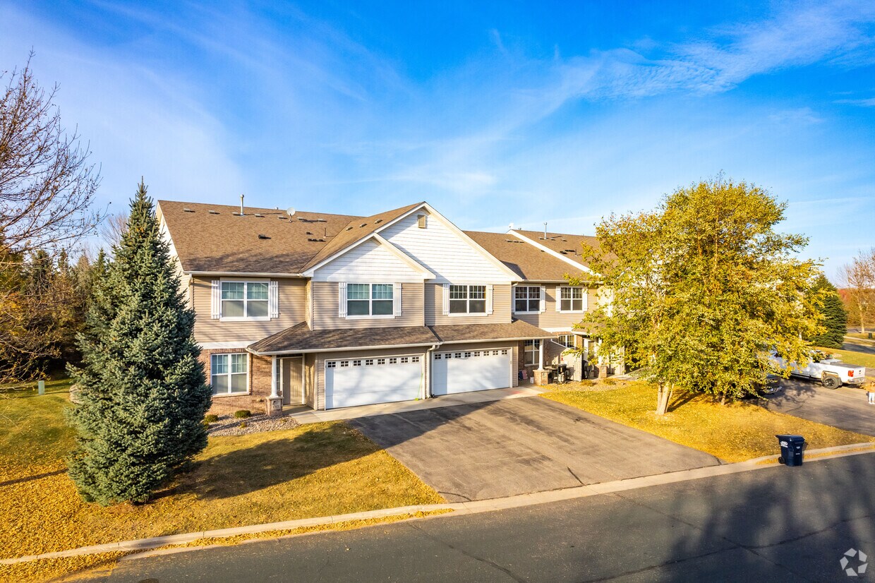 15011619 Independence Dr, Northfield, MN 55057 Apartments in Northfield, MN