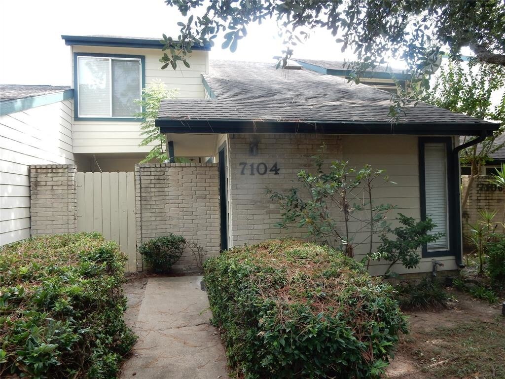 7104 S Dairy Ashford Rd, Houston, TX 77072 Condo for Rent in Houston