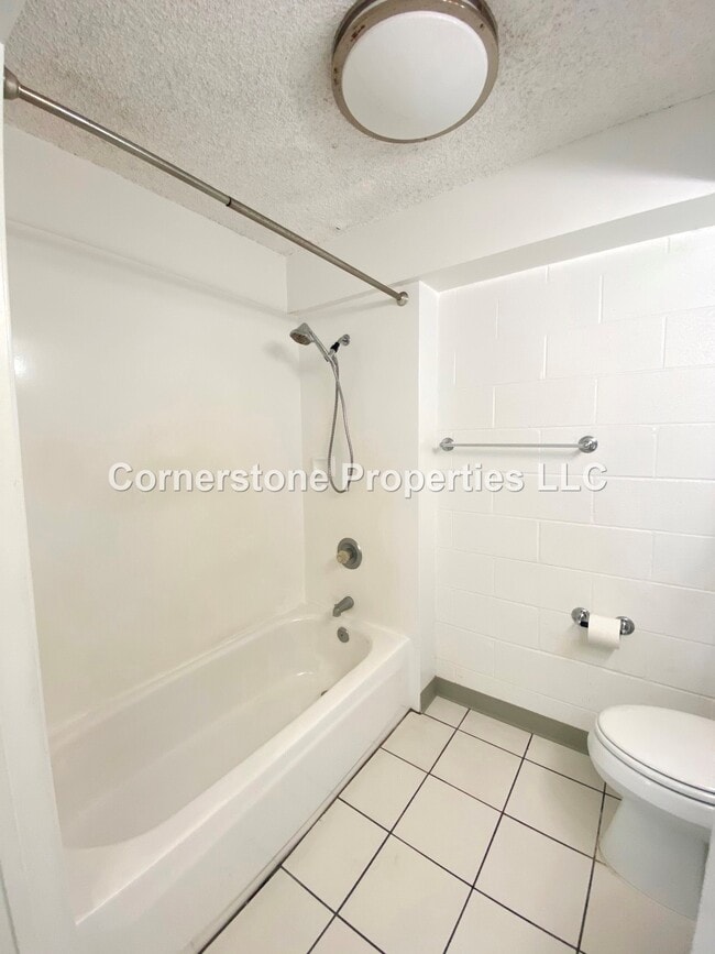 Foto del edificio - 329 California Ave