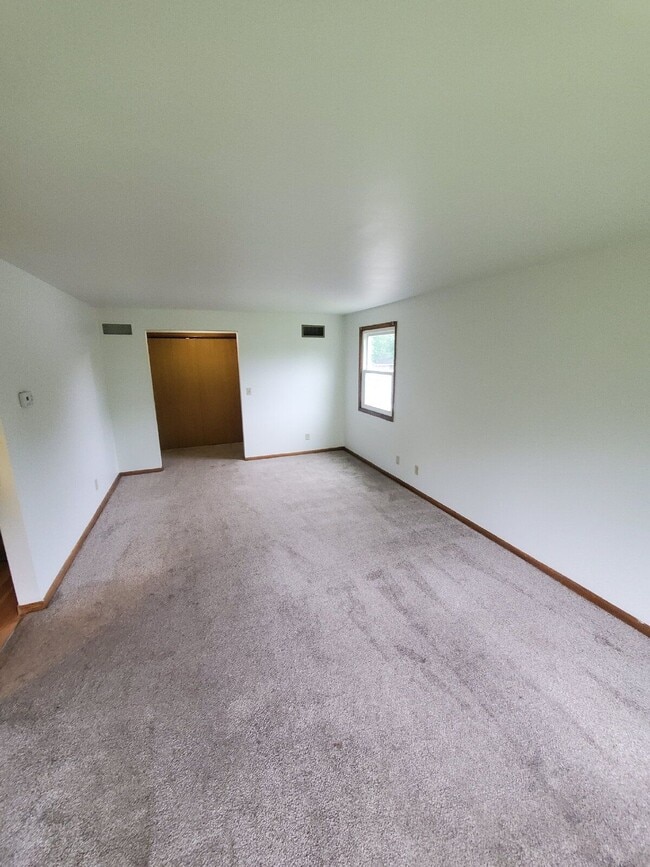 Building Photo - 2841 Santa Fe Trail