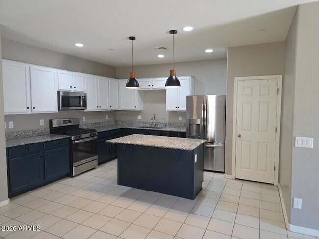 Foto del edificio - 21371 W Monte Vista Rd