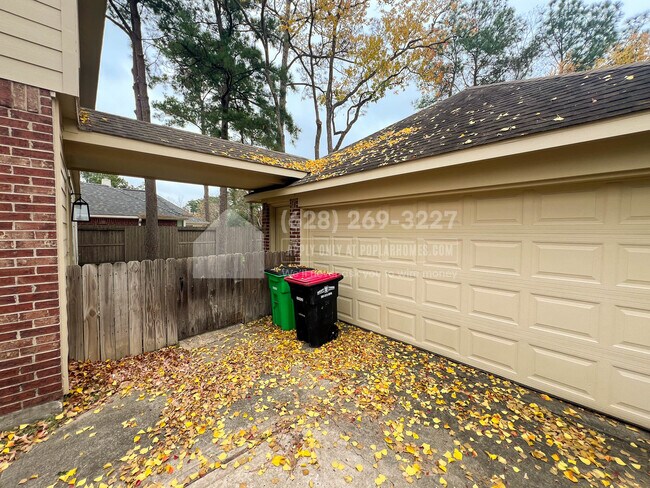 Building Photo - 6411 Sparrows Glen Ln