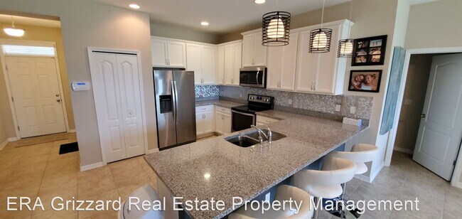 Building Photo - 13526 Fountainbleau Dr