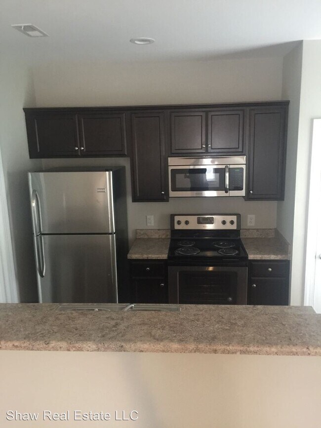 Building Photo - 1 br, 1 bath House - 5025-A Peachtree Ave.