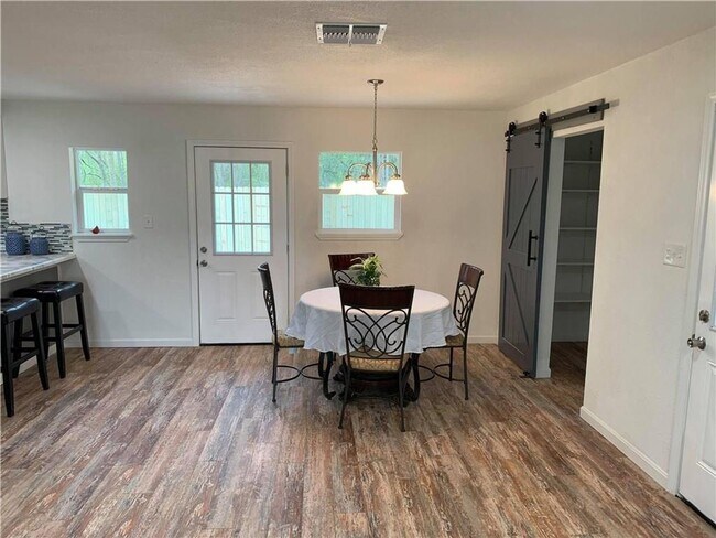 Foto del edificio - 3 br, 2 bath House - 4513 Old Mooringsport