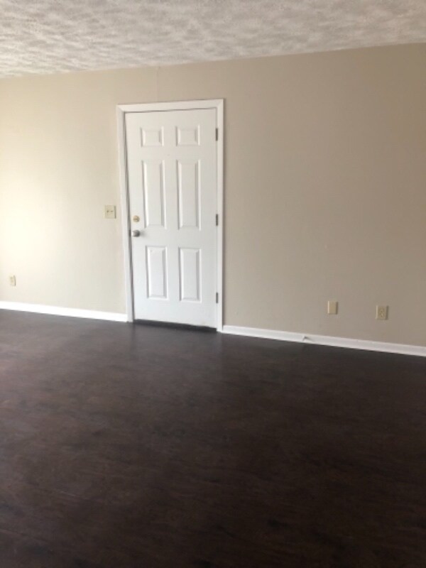 Foto del edificio - 4415 N 62nd St