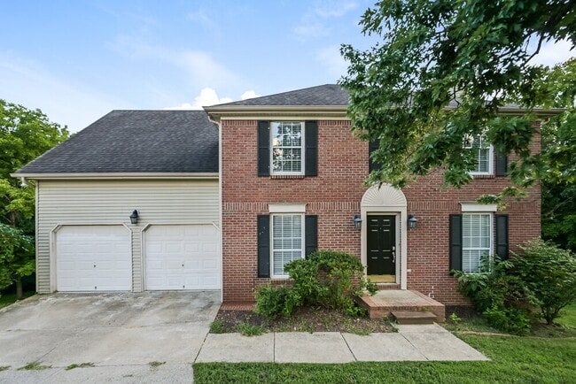 Building Photo - 1215 Cedarbend Dr