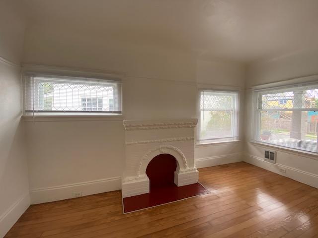 Building Photo - 722 54th St