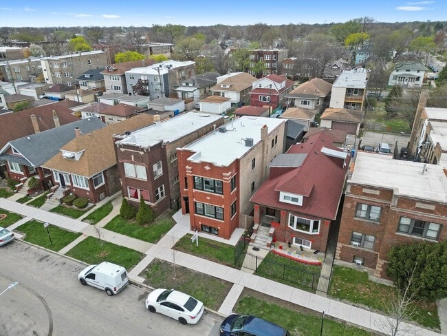 Building Photo - 1010 S Mason Ave