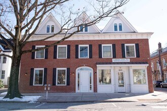 Building Photo - 203-205-205 Nassau St