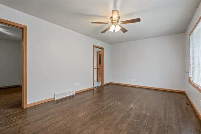 Foto del edificio - Farley Avenue