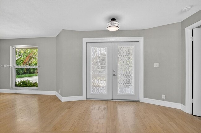Foto del edificio - 565 NE Olive Way