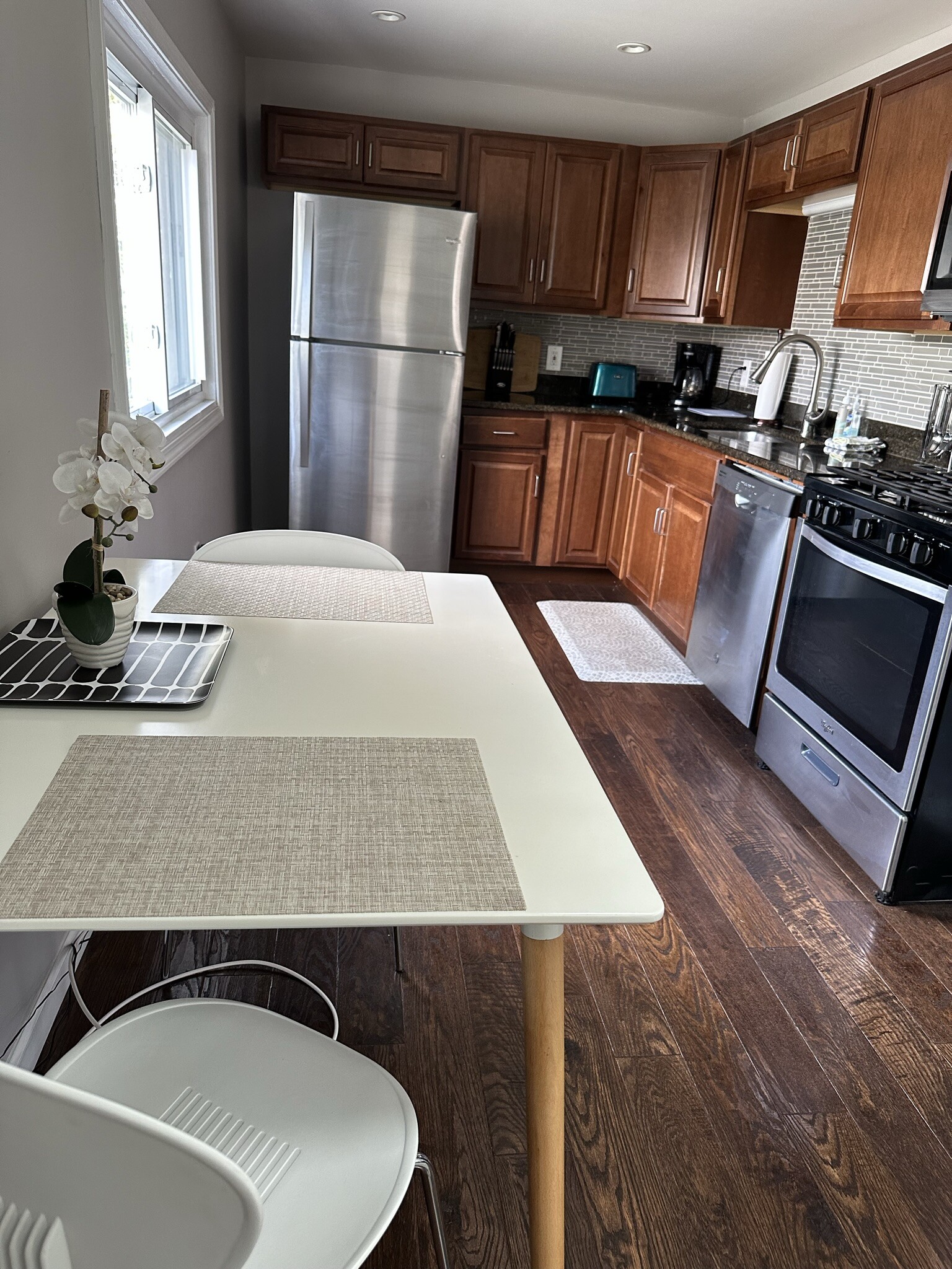 2249 W.11th Street Cleveland, OH 44113 – photo 4