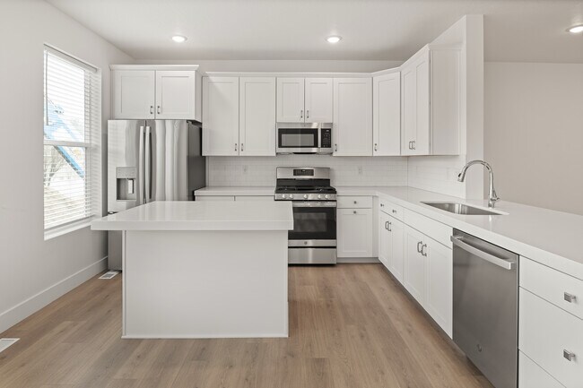 Foto del edificio - 3464 S Forres Ct