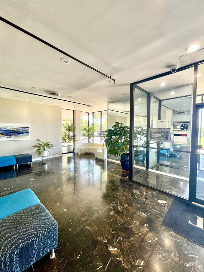Foto del edificio - 7039 San Pedro Ave