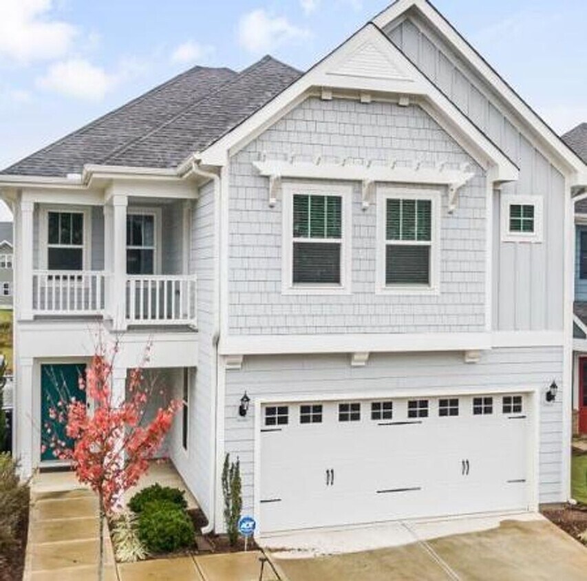 Primary Photo - 79 Mornington Pl