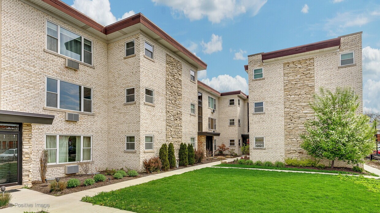 5769 N Northwest Hwy Unit 602, Chicago, IL 60631 Condo for Rent in