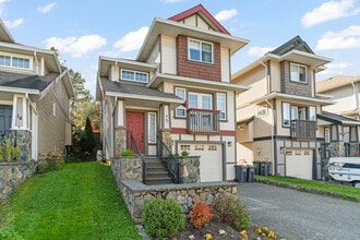 Building Photo - 921 Colville Rd