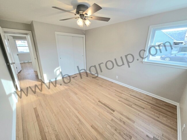 Building Photo - Newly Updated!