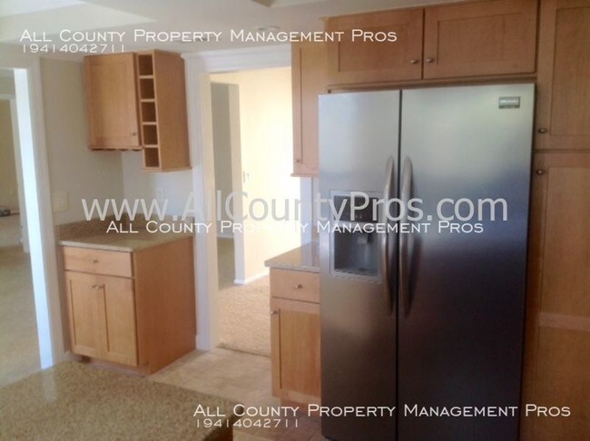 Building Photo - 3745 Glen Oaks Manor Dr