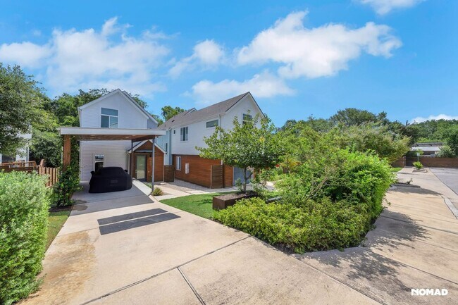 Foto del edificio - Charming 3BR House in East Austin - Pet Fr...