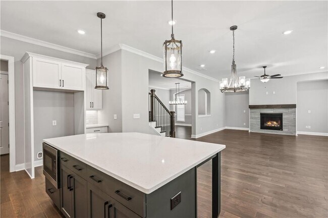 Building Photo - 331 Wiman Park Ln