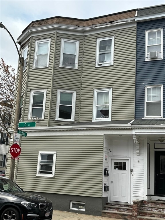 Building Photo - 37 O St