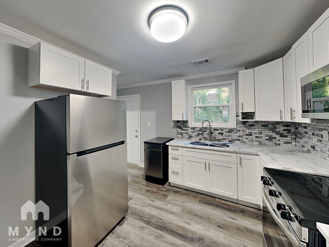 Foto del edificio - 1290 Elizabeth Ave SW