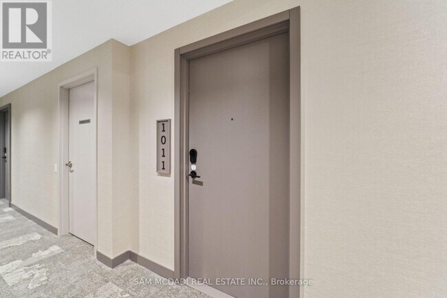 Photo du bâtiment - 634 Church St