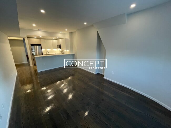 Building Photo - 1406 Beacon St