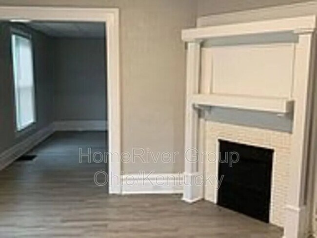 Foto del edificio - 247 S Terrace Ave