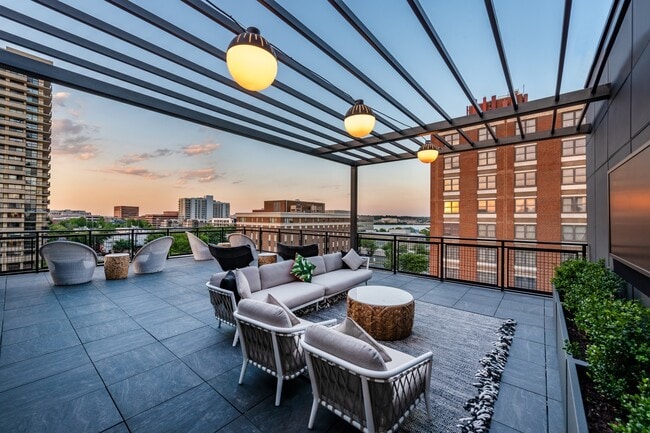 Building Photo - Alexan Florence