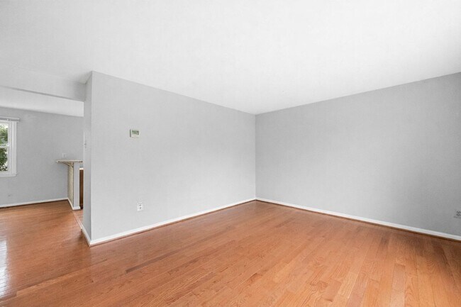 Foto del edificio - 9071 Loreleigh Way