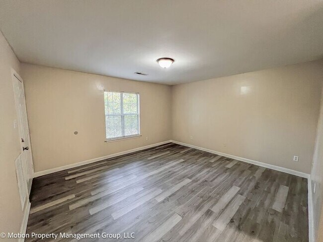 Foto del edificio - 1632 Hamlet Dr